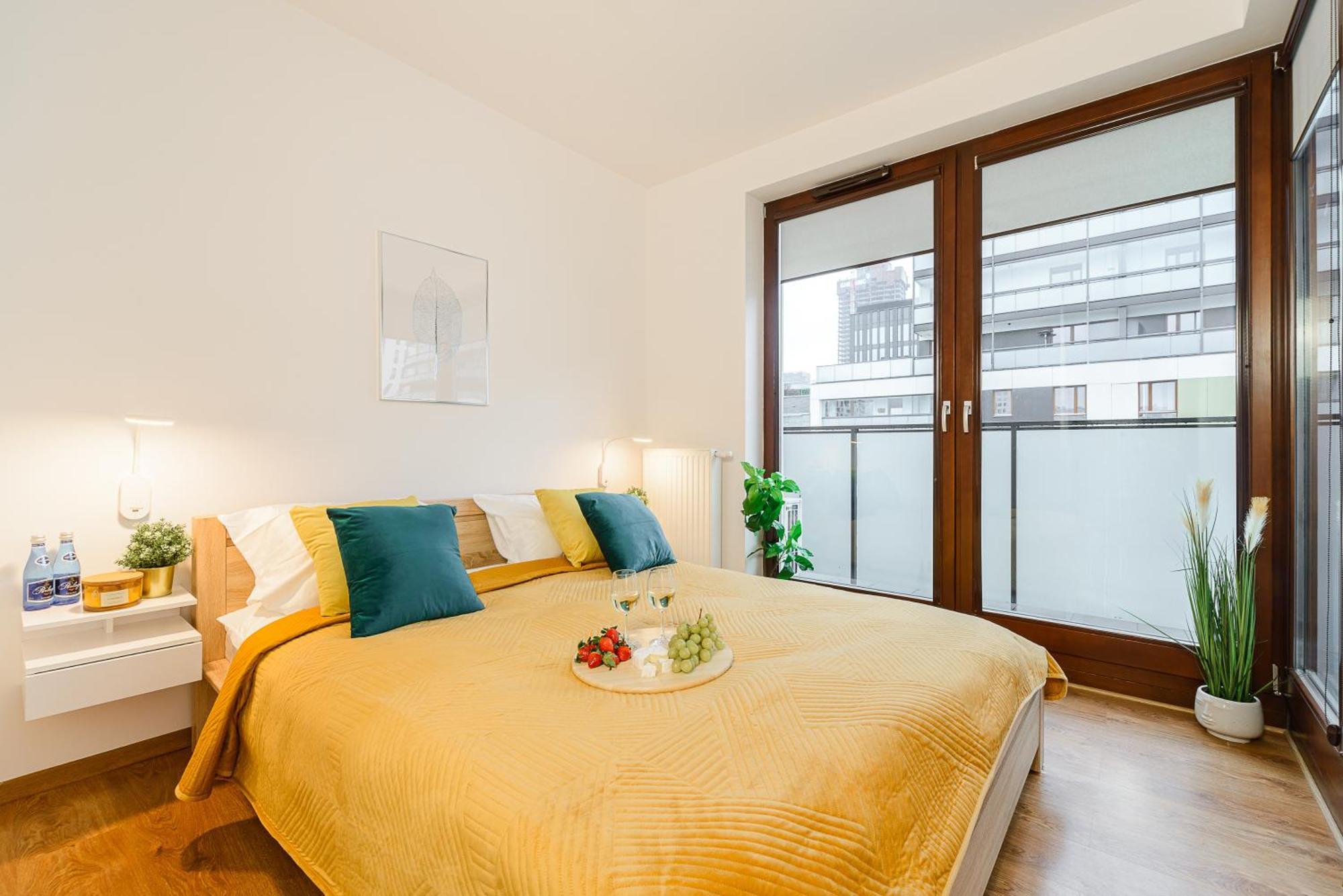 Cozy Family Apartments With Balcony Near Zlote Tarasy Varšava Pokoj fotografie